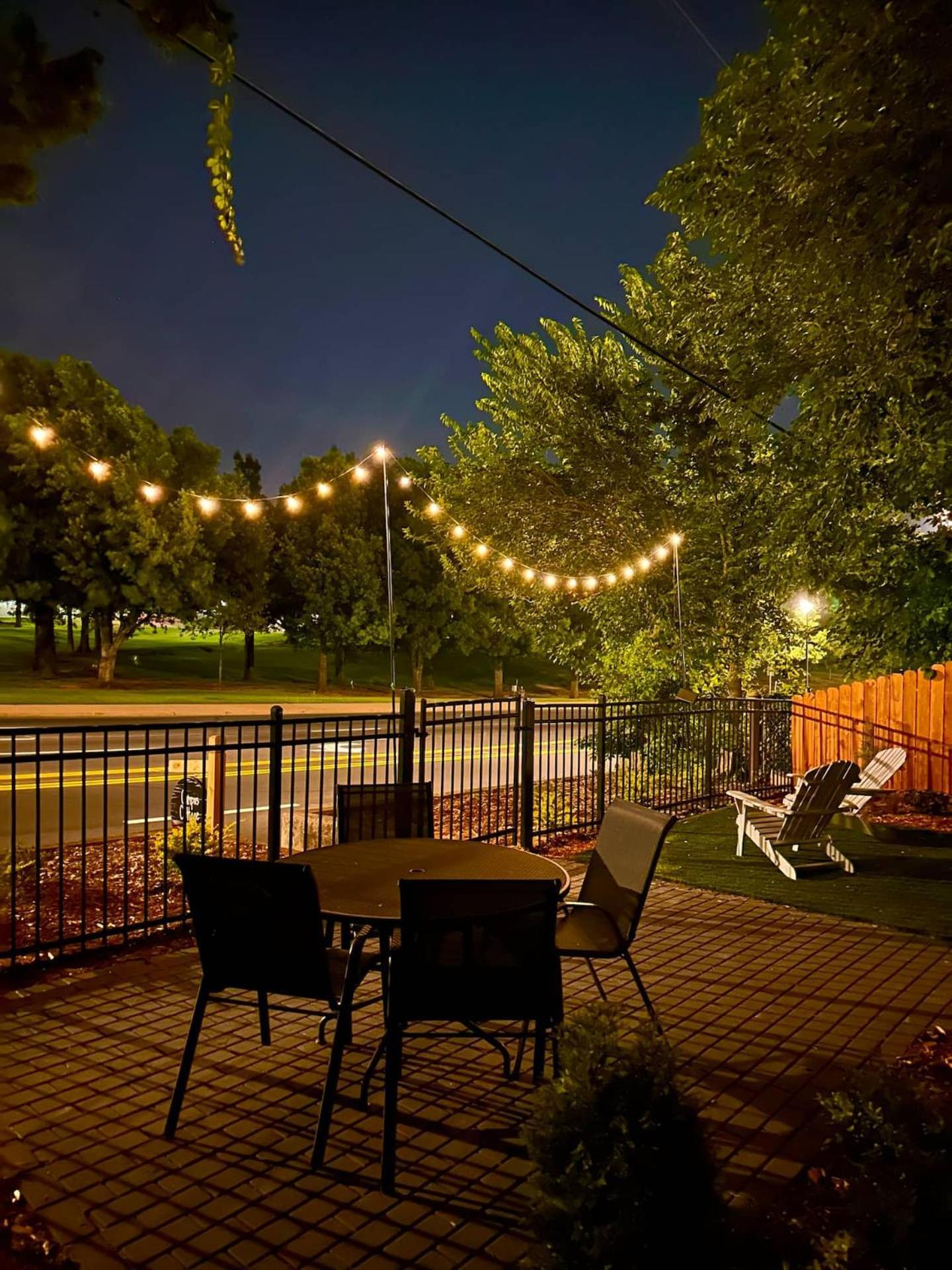 Campus Cottage Kng Bed! Walk To Uco And Downtown Edmond Eksteriør bilde